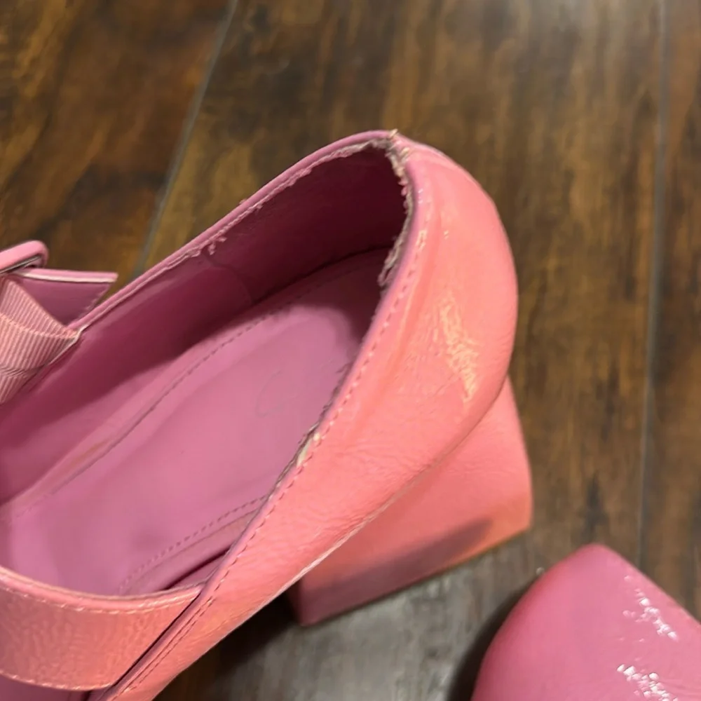 Mary Jane Khiara Shiny Textured Pink Platform Patent Leather Block Heeled Shoe